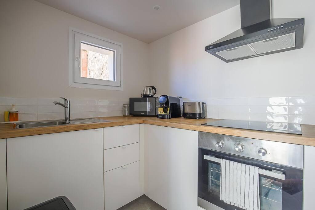 Apartamento Endoume, T2 Au Calme, Terrasse, 13007