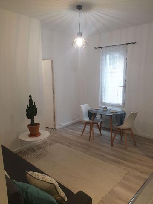 Apartment Joli Chaleureux Proche Des Transports Pour Acces Rapide Au Vieux Port
