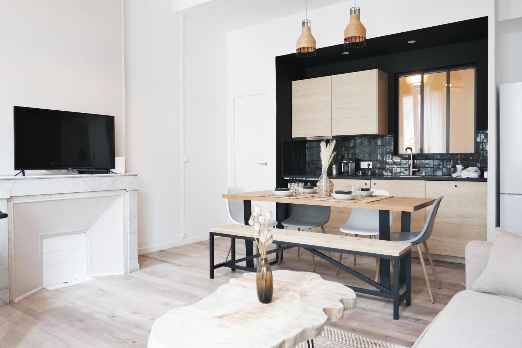 Magnifique T4 En Face La Gare Saint Charles - 3 - Clim Dans Le Salon