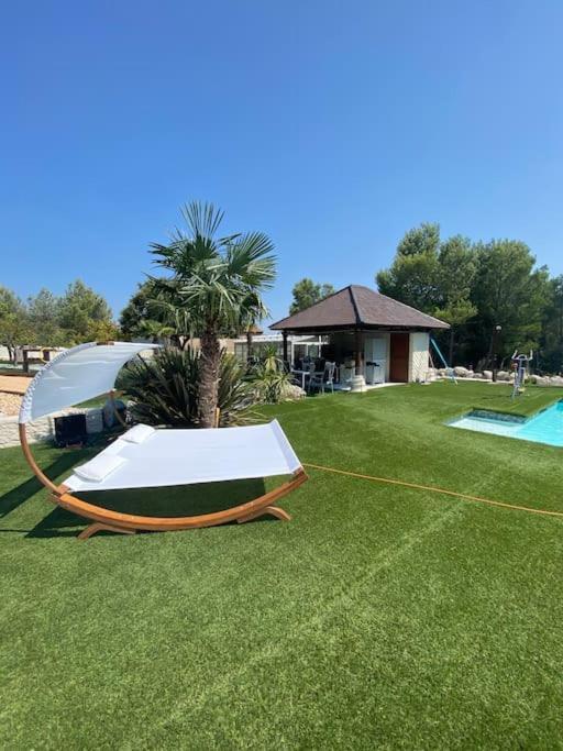 Pousada Fabuleuse -7 -14 Pers Avec Grande Piscine 2 Jacuzzis Marselha