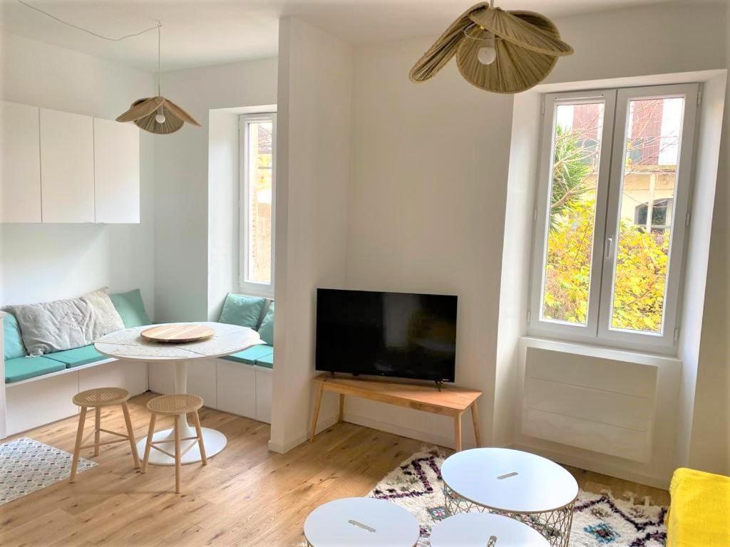 Ideal'appart 16eme Apartamento *