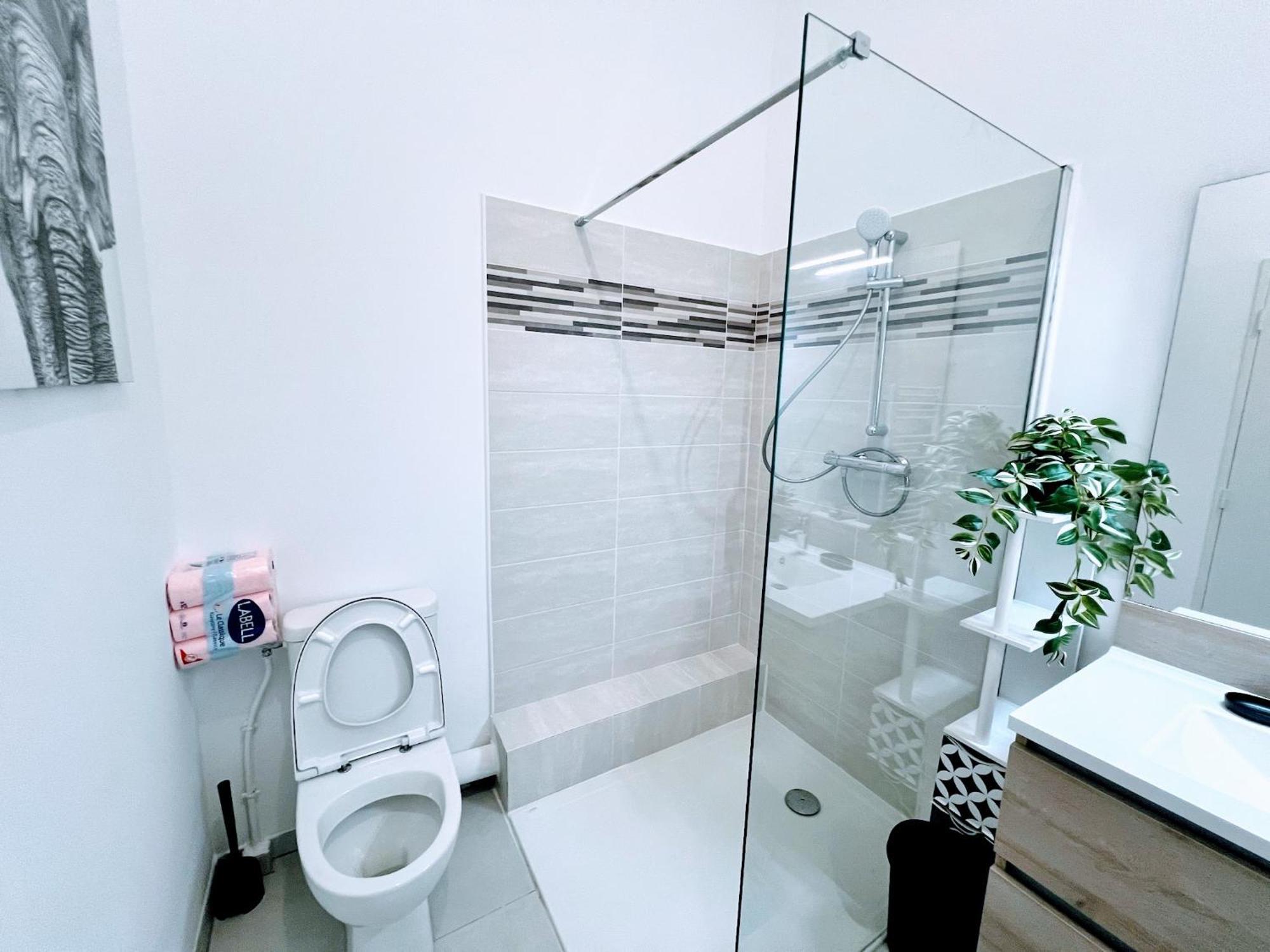 Apartamento Esprit Mediterraneen - Confort & Vue - Quartier Vivant A