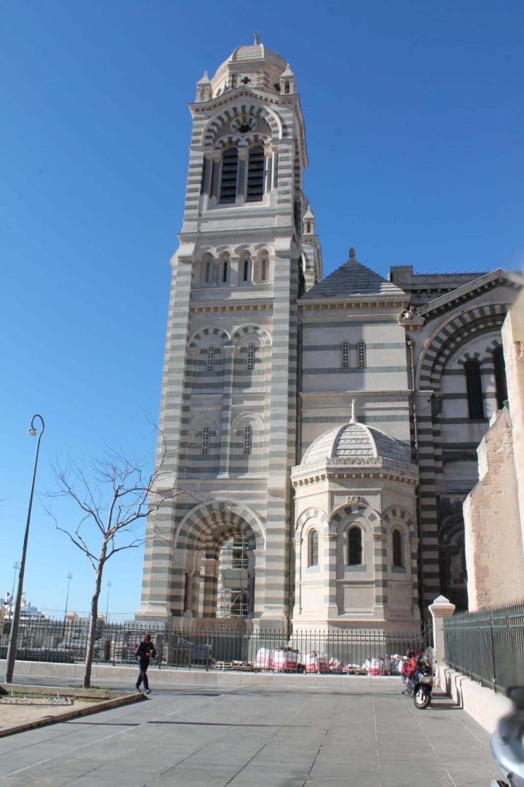 Le Petit Panier 