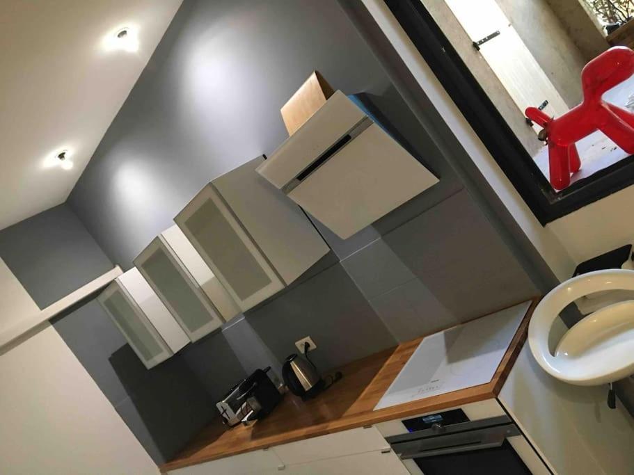 Flc -notre-dame 5 Min, Luxurious Loft 4 Rooms, 8 Guests- Marseille