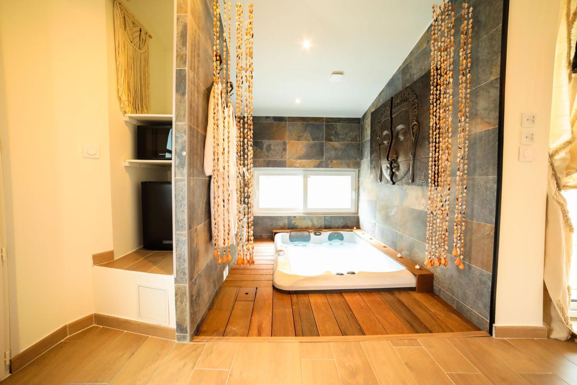 O Balinais Mini Avec Et Piscine Privative Bed & Breakfast