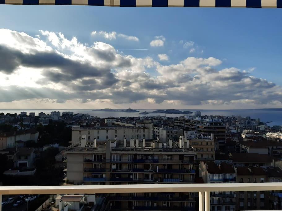 Carte Postale Sur Les Iles Avec Garage Prive Marseilles