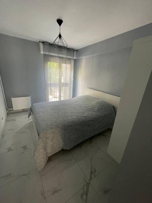 Apartment Renove Gare St Charles *