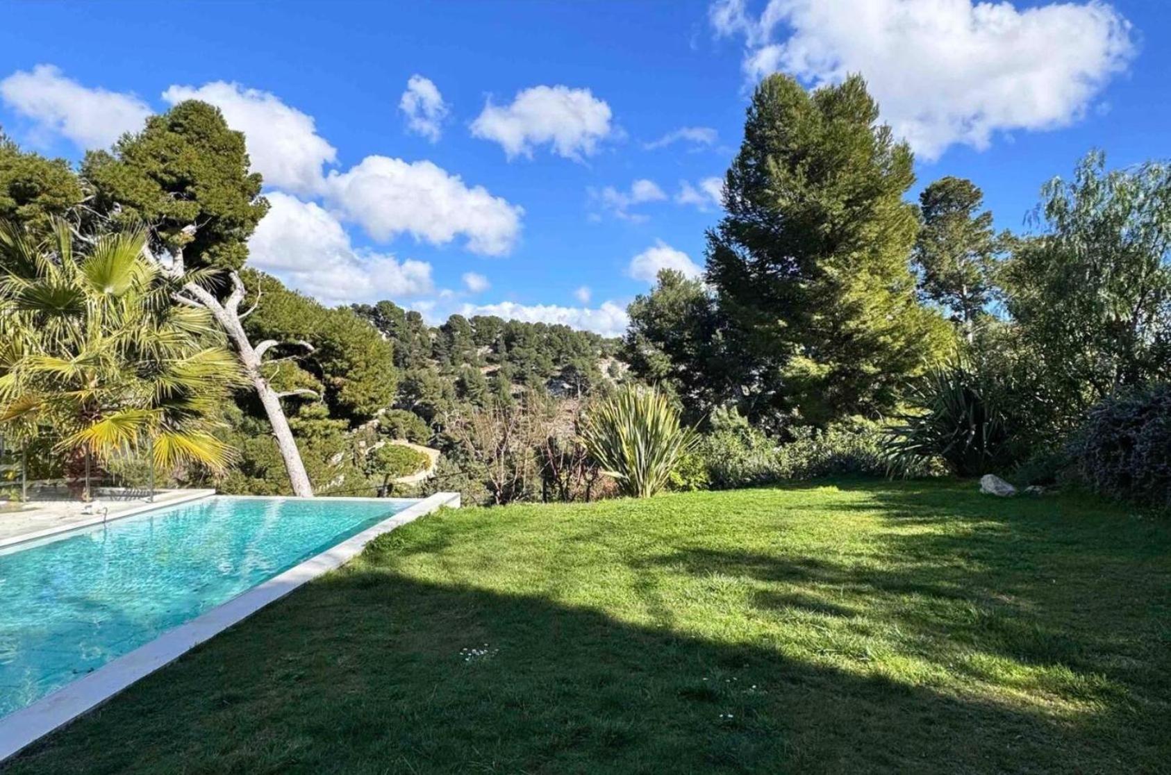 Magnifique D'architecte & Piscine A Debordement Villa