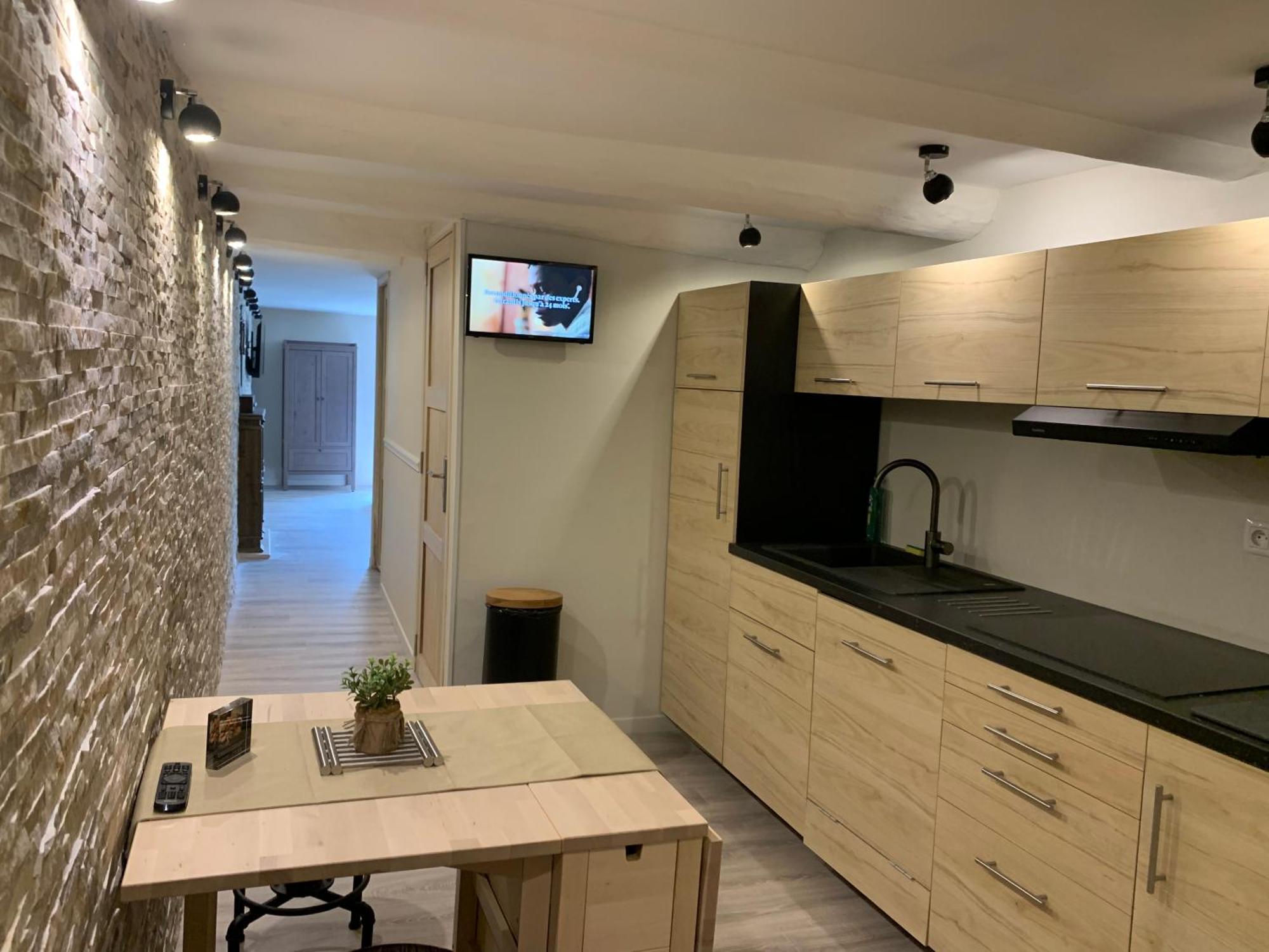 Gasthof Marseille City Chambres&Appartements 3*