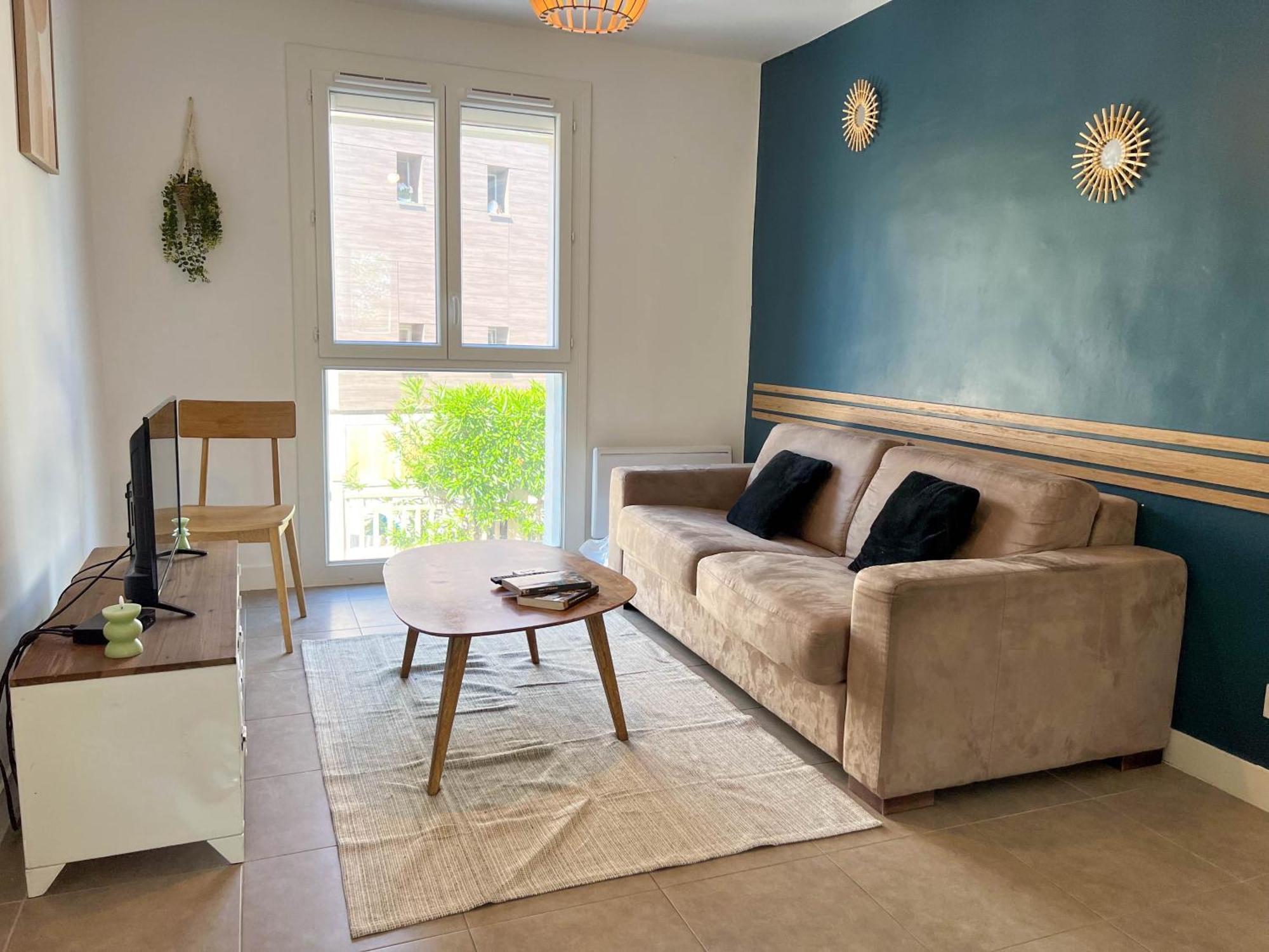 T2 Pointe Rouge Appartement *