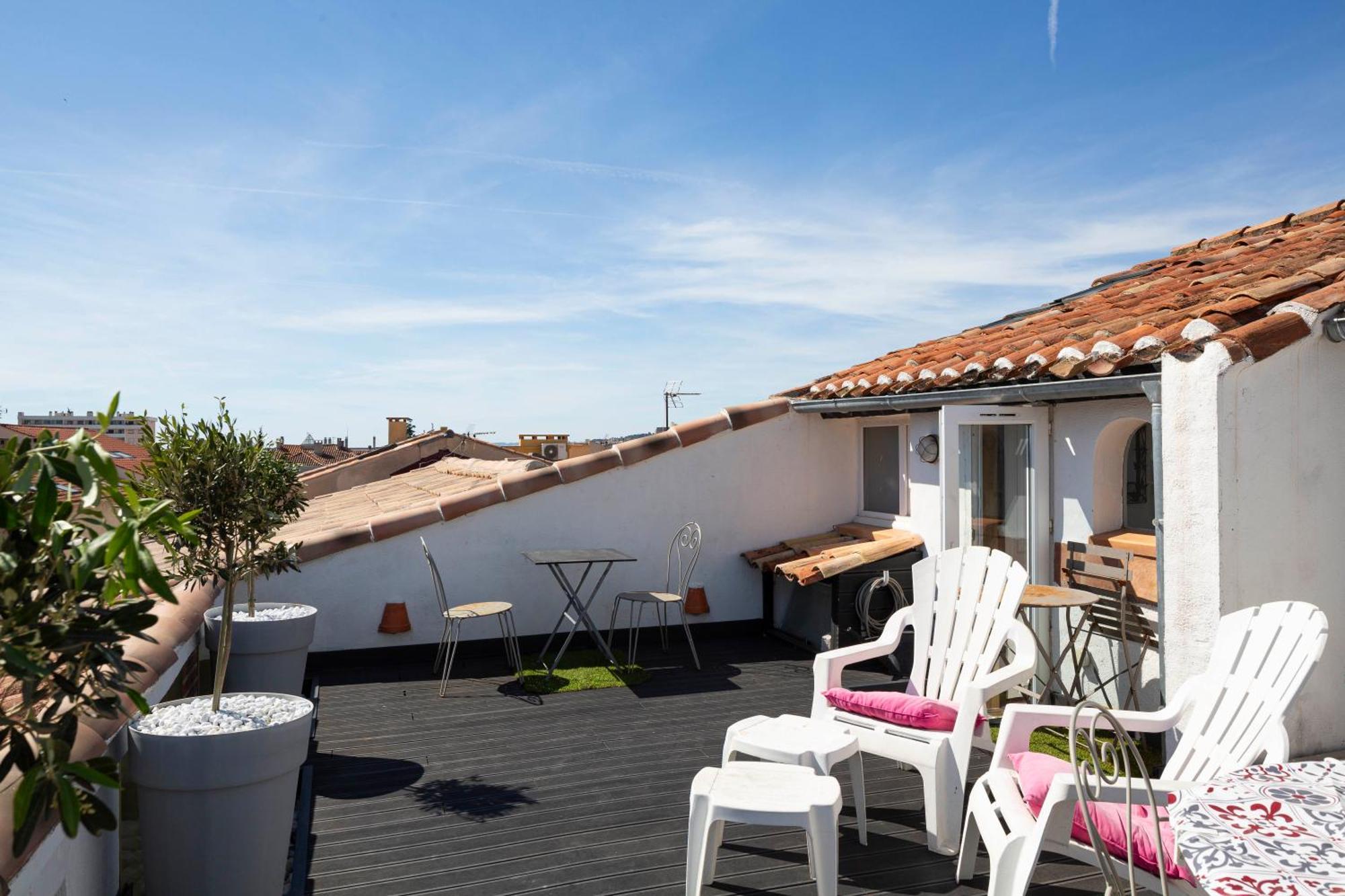 Studio Duplex Avec Terrasse