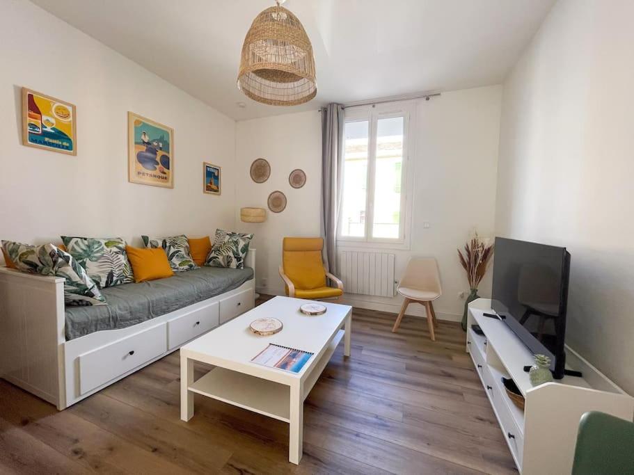 Apartment Le Petit Marseillais Avec Patio Marseille
