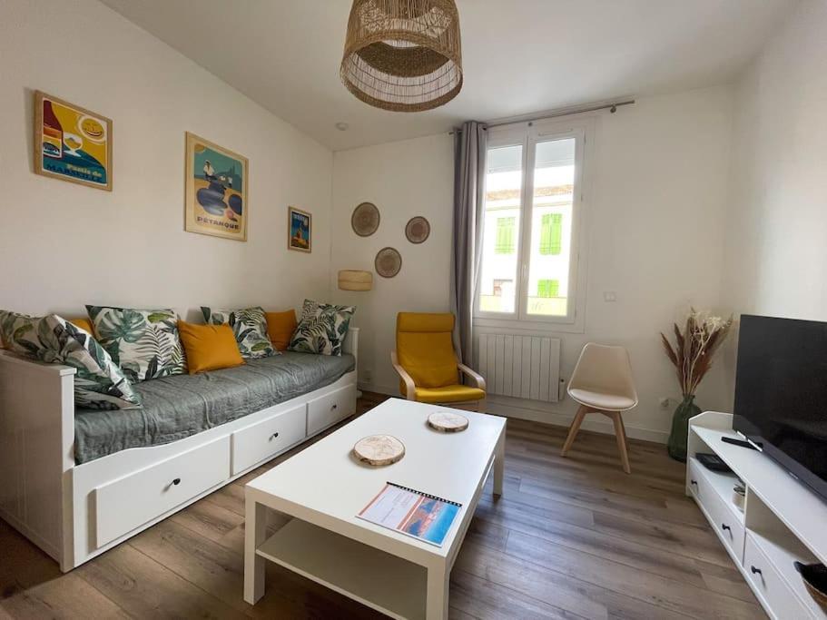 Apartment Le Petit Marseillais Avec Patio