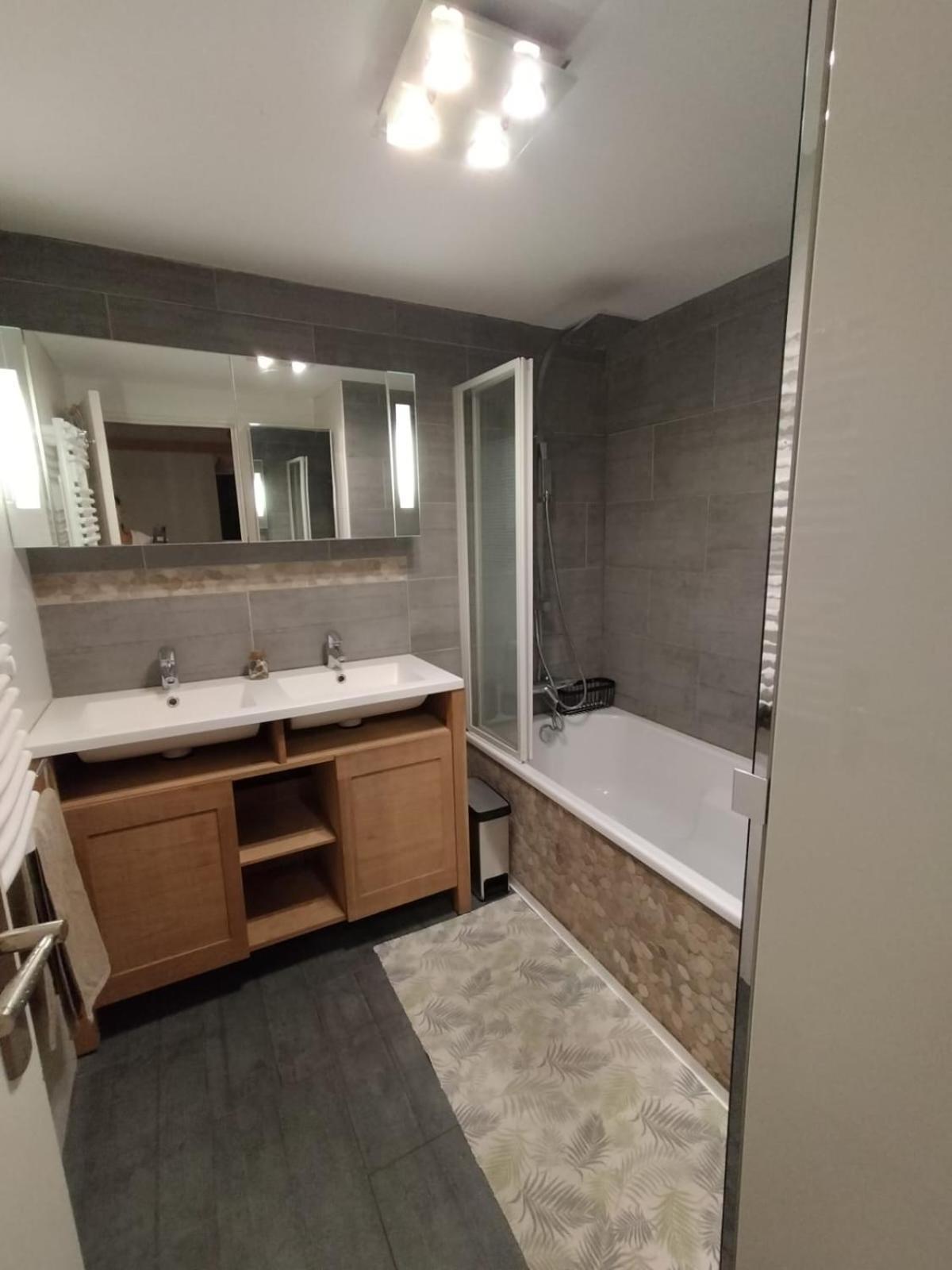 Apartment Duplex T4 Toit Terrasse Plages Parc Borely 13008