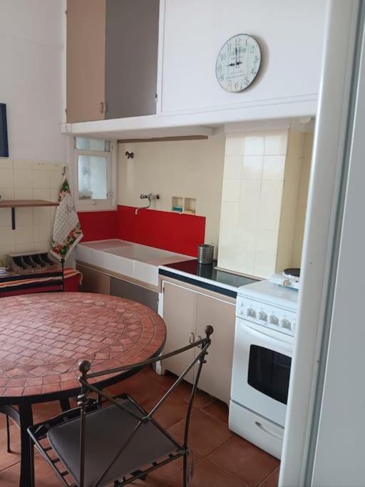Apartment Face Au Iles
