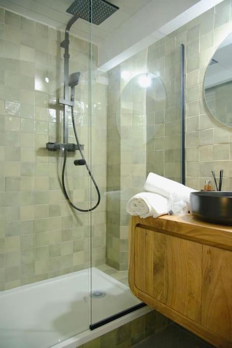 Apartment Duplex Elegant, Dynamique A 100 Metres Du Vieux Port *