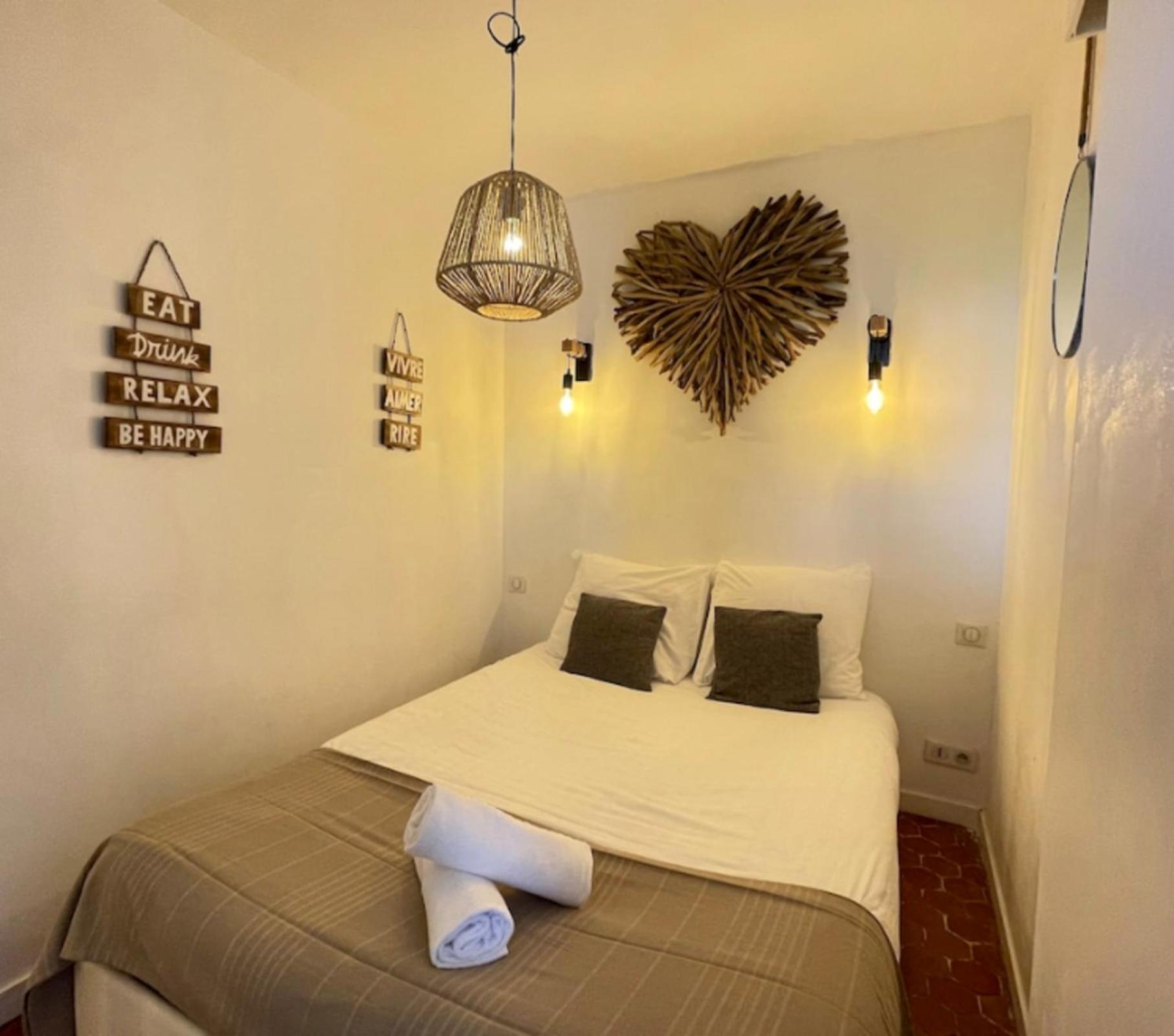 Pres Du Vieux Port Dans Le Quartier Du Panier Apartment Marseille