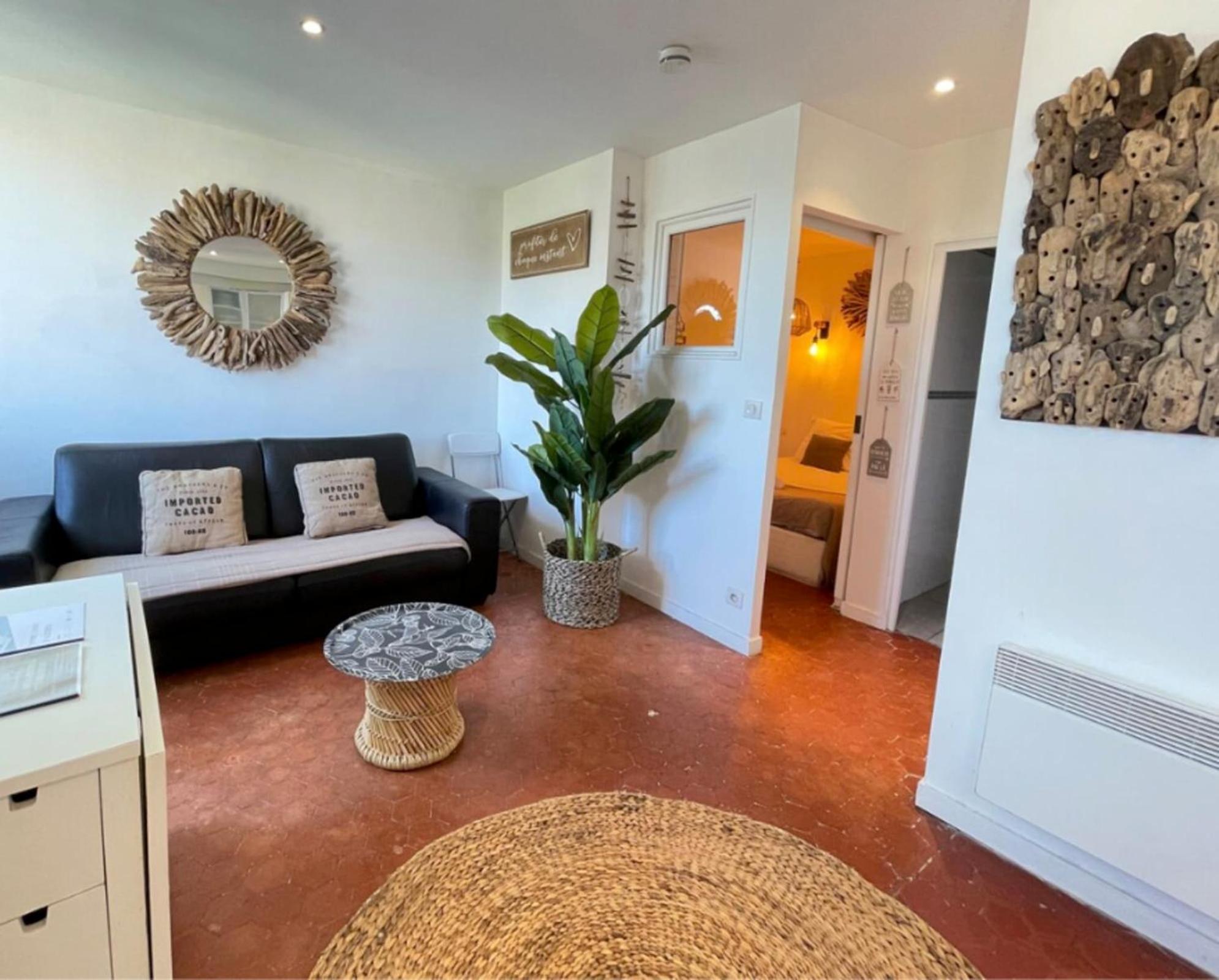Pres Du Vieux Port Dans Le Quartier Du Panier Apartment Marseille
