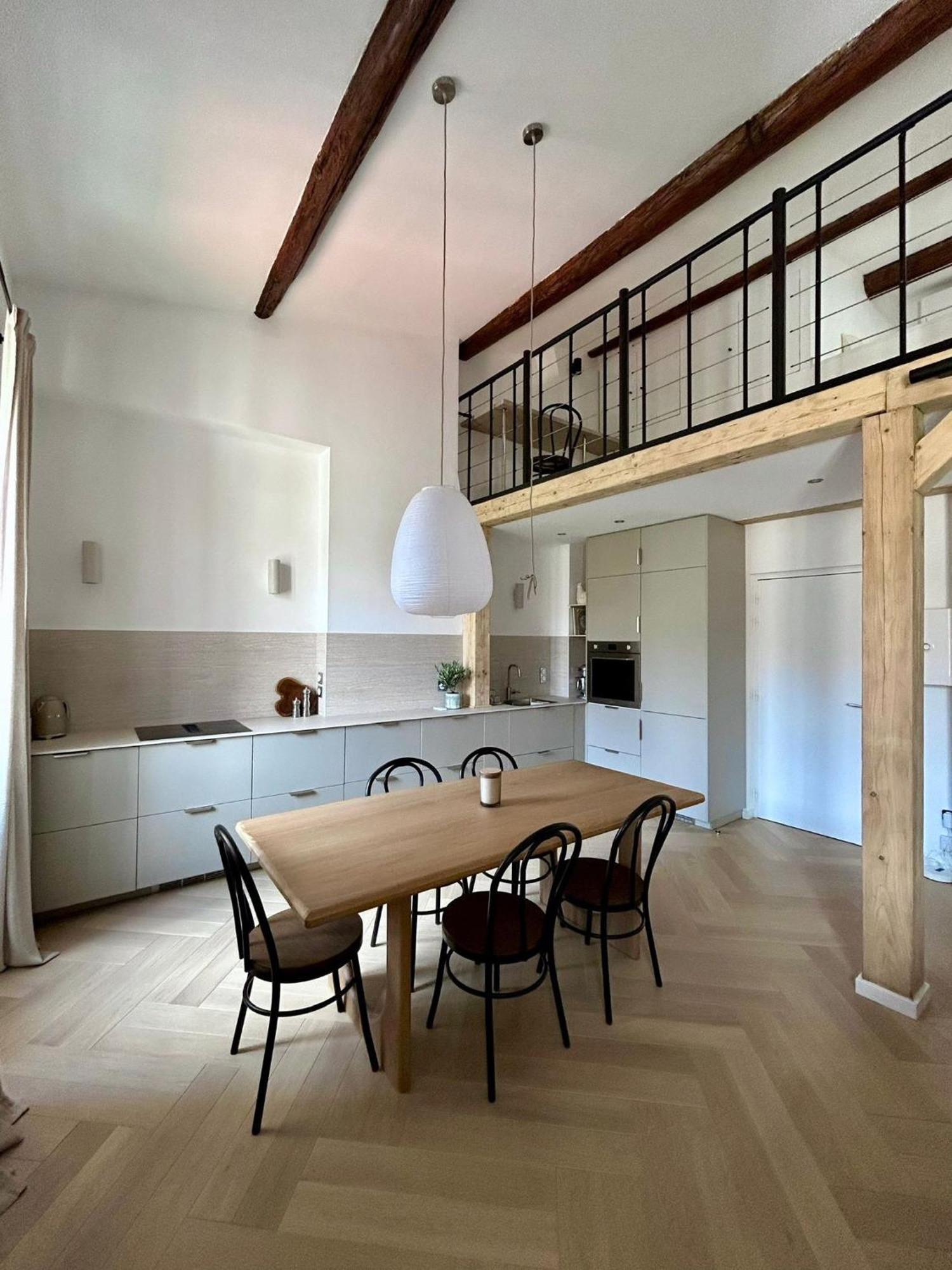 Luxury Loft In Apartment