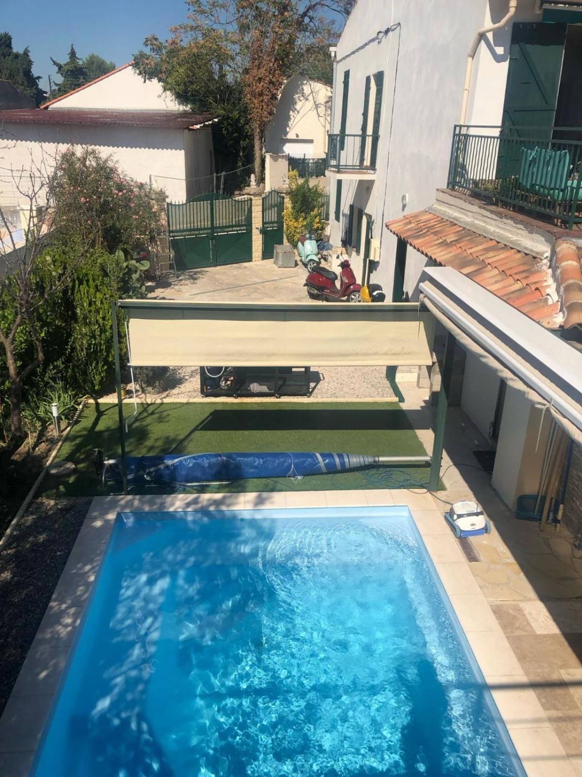 F Villa Marseille