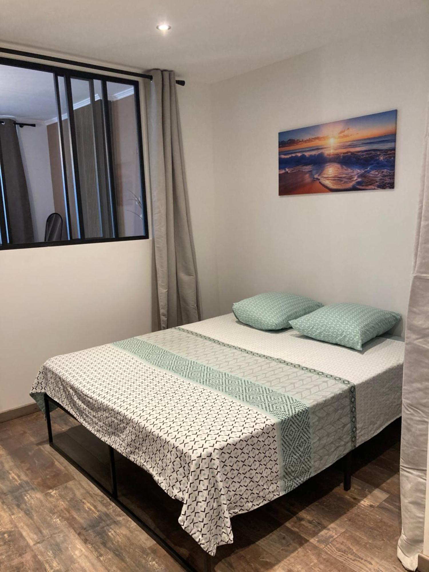 Apartment Le Chant Des Vagues Marseilles