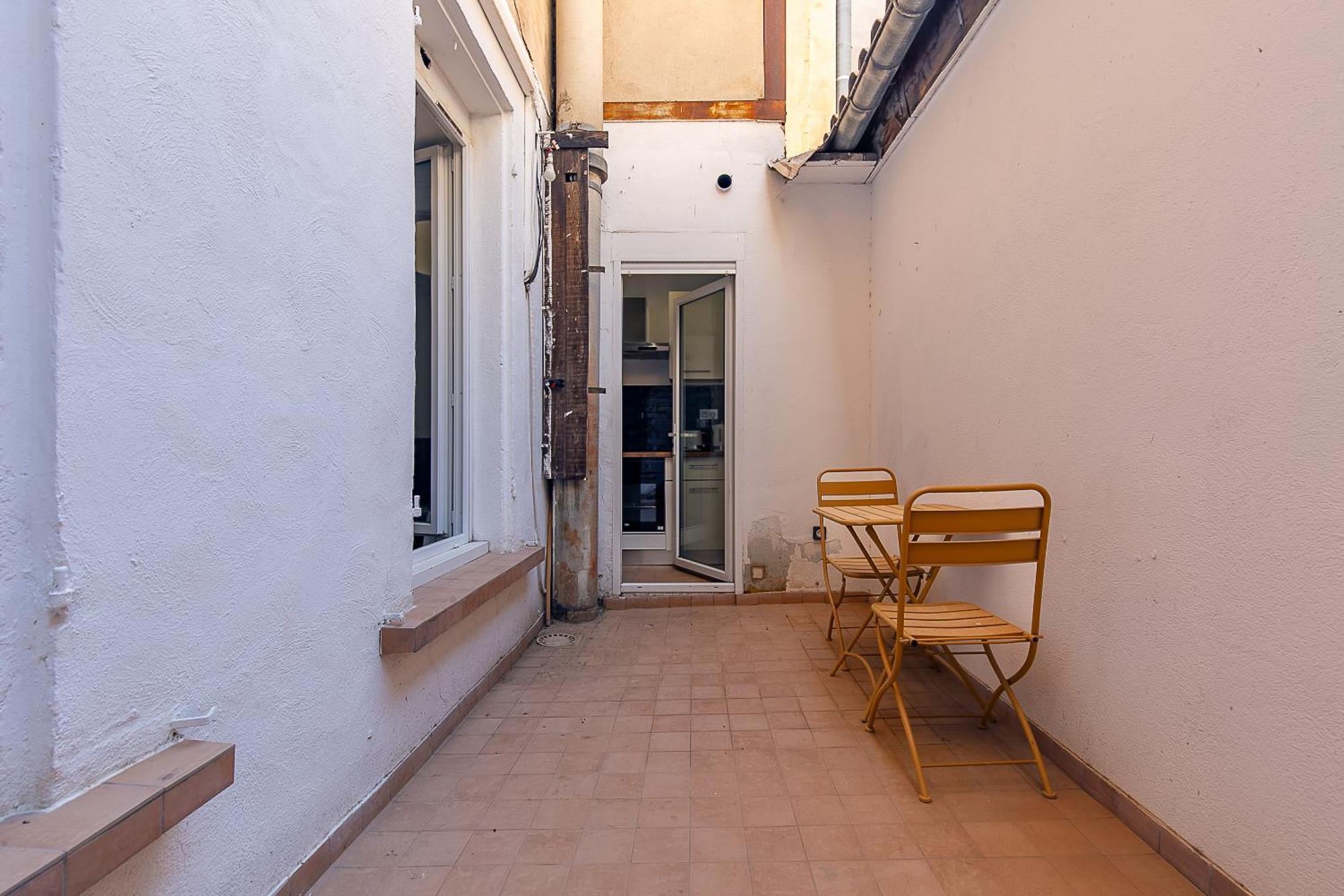 T2 - Castellane/cours Julien * Marseille