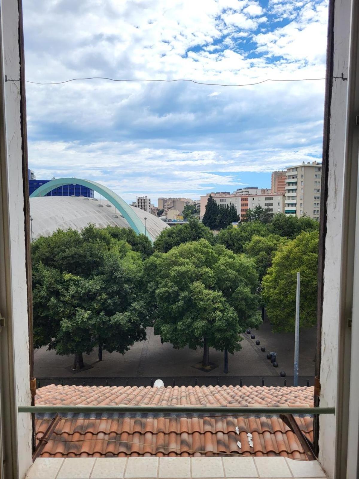 Le Petit Marseillais Apartment *