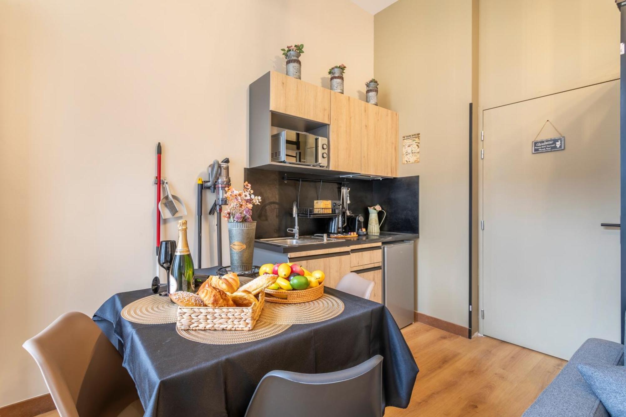 Adira Montgrand 2 Etoiles Appartement Marseilles