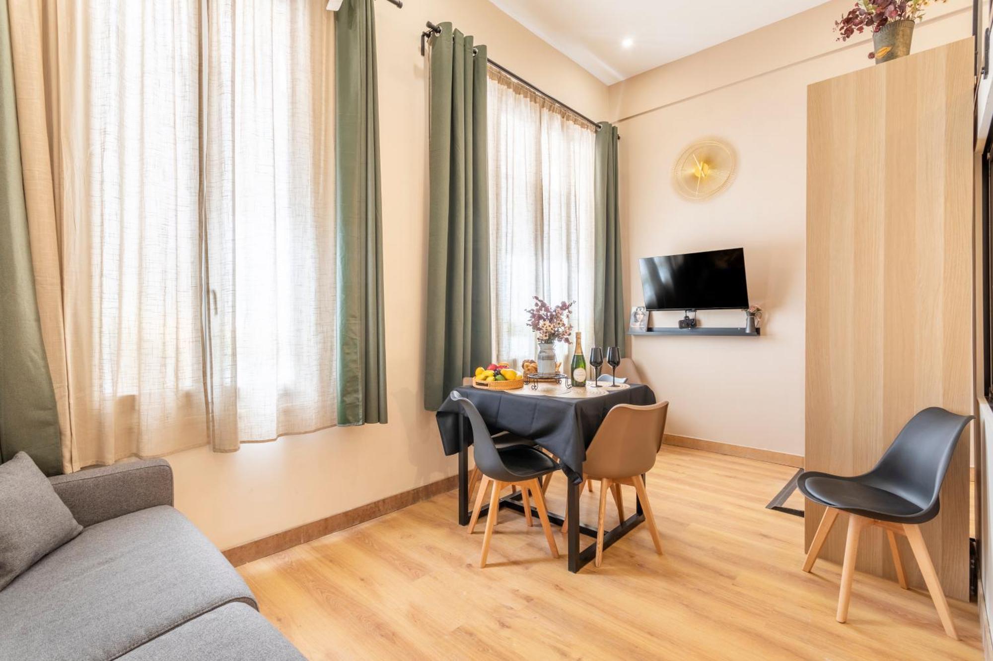 Appartement Adira Montgrand 2 Etoiles *