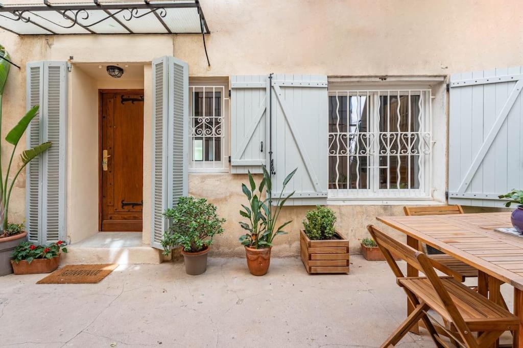 Le Seduisant T2/terrasse, Notre Dame De La Garde Apartment