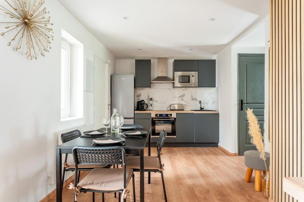 Apartment Le Seduisant T2/terrasse, Notre Dame De La Garde