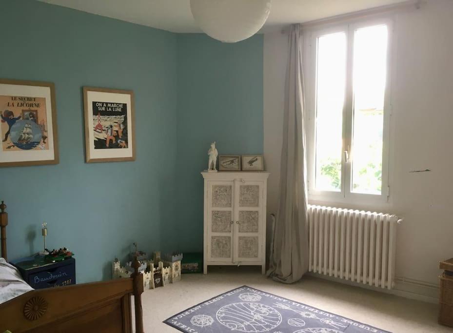Batisse Provencale Avec Piscine * Marseille