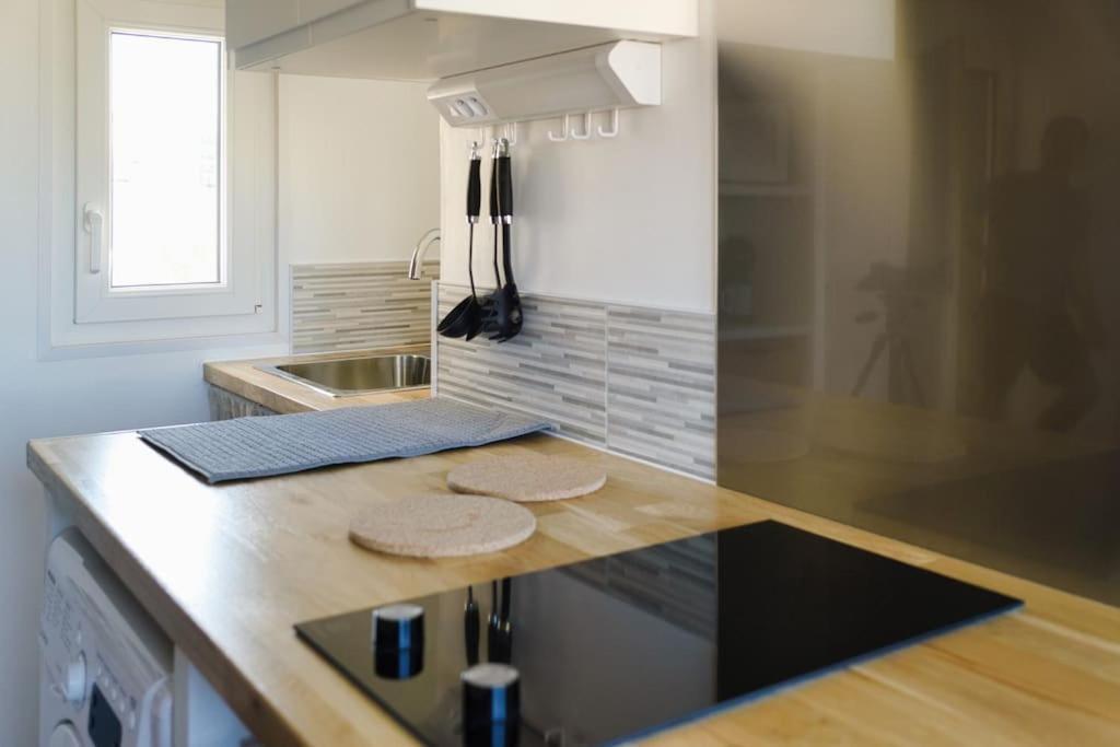 Apartment Longchamp - Studio A 8 Min A Pied Du Metro Longchamp *