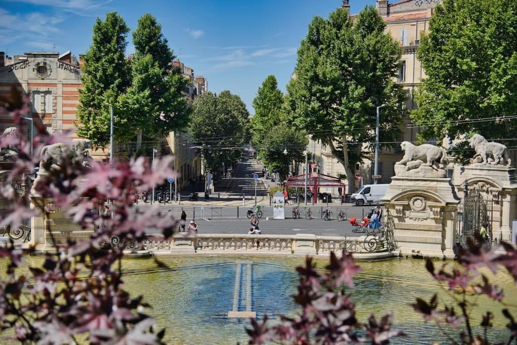 Longchamp - Studio A 8 Min A Pied Du Metro Longchamp * Marseille