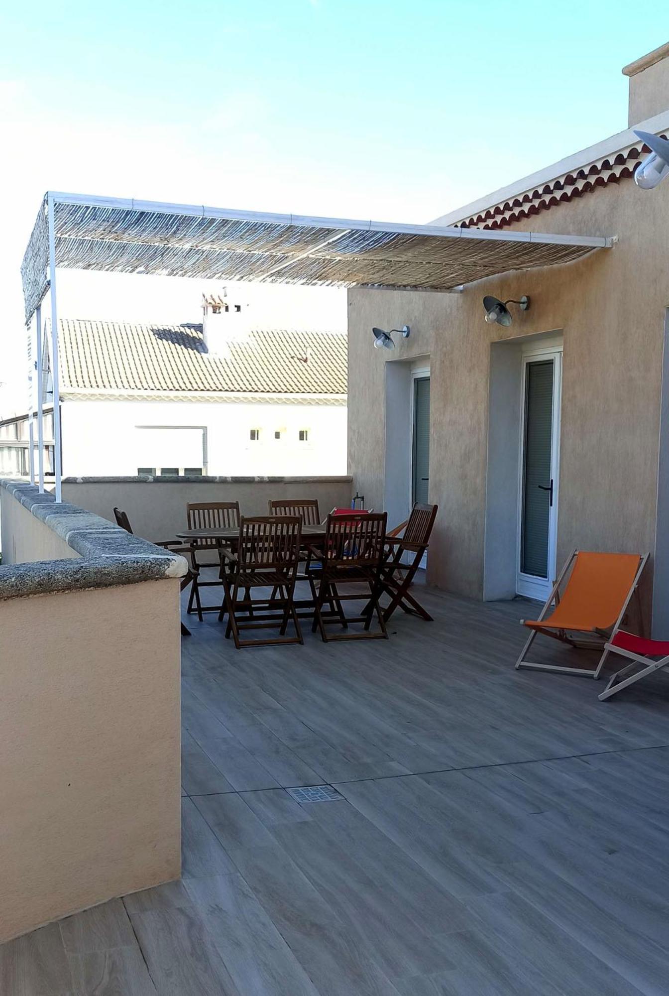 3 Avec Terrasse Vue A 150 M De La Apartamento Marselha