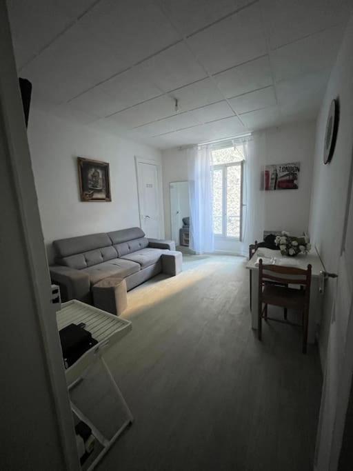 Apartment Felix Yourhosthelper