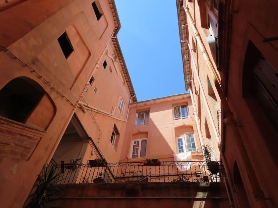 Ancien Salomon Xvie Siecle Appartement *
