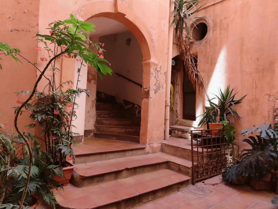 Ancien Salomon Xvie Siecle Appartement Marseilles