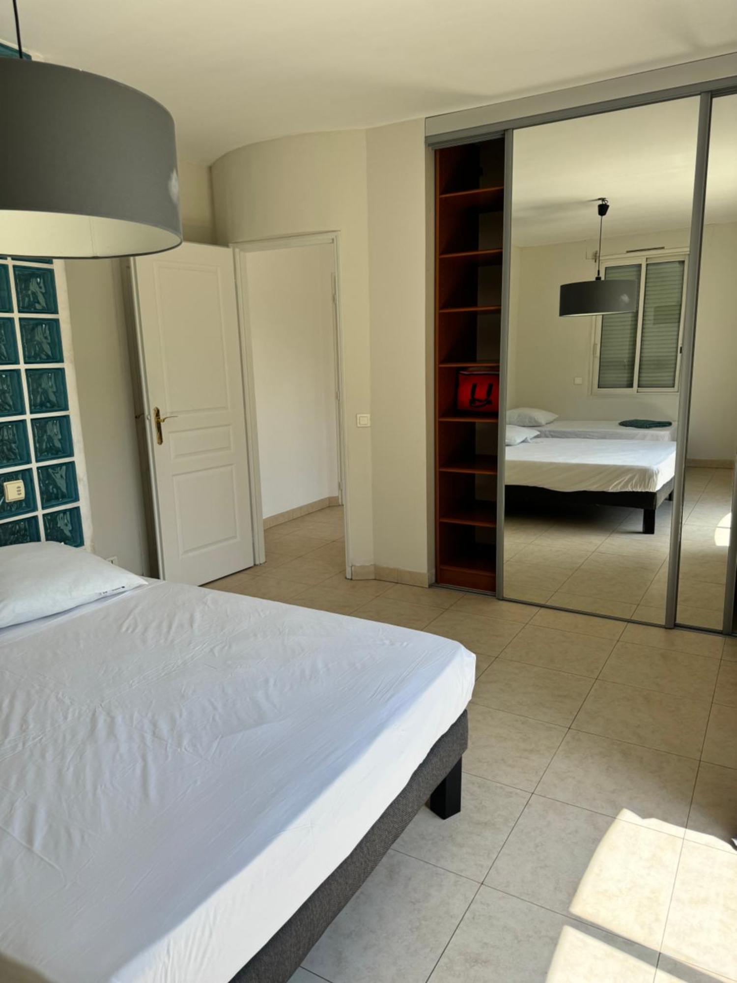 Biệt thự Piscine Confort, Barbecue 4 Etoiles Marseille