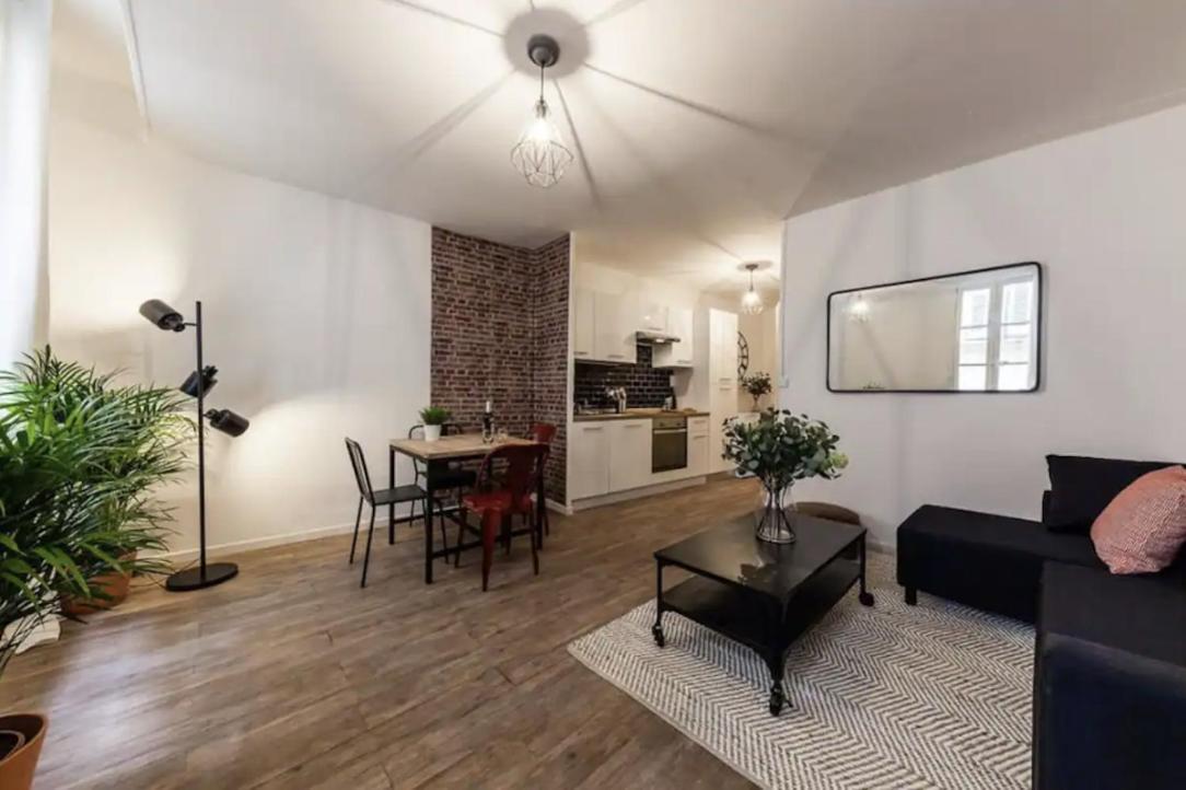 Au Panier 1er Apartment *