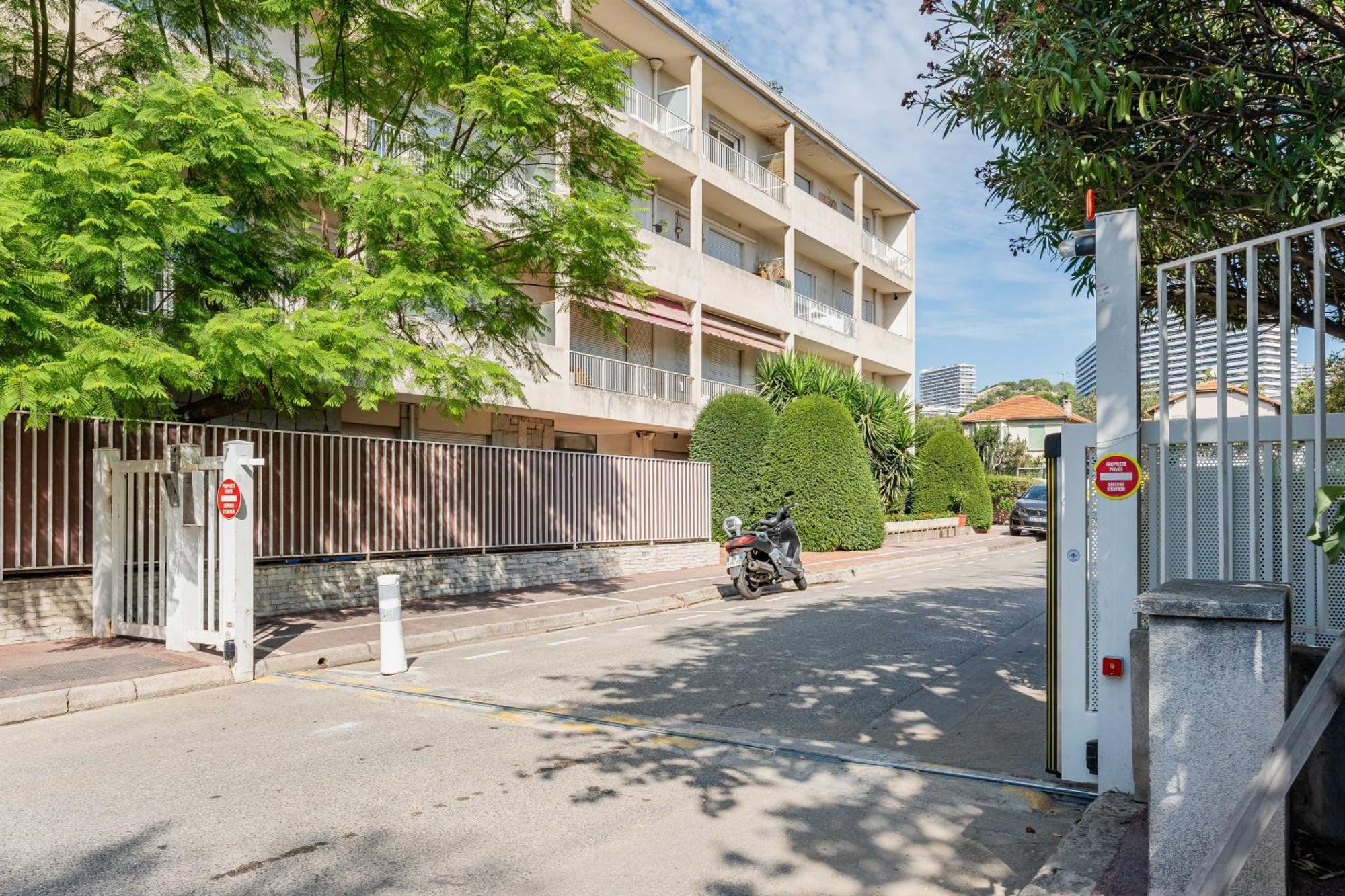 Parc Borely, Balcon & De Standing Apartamento *