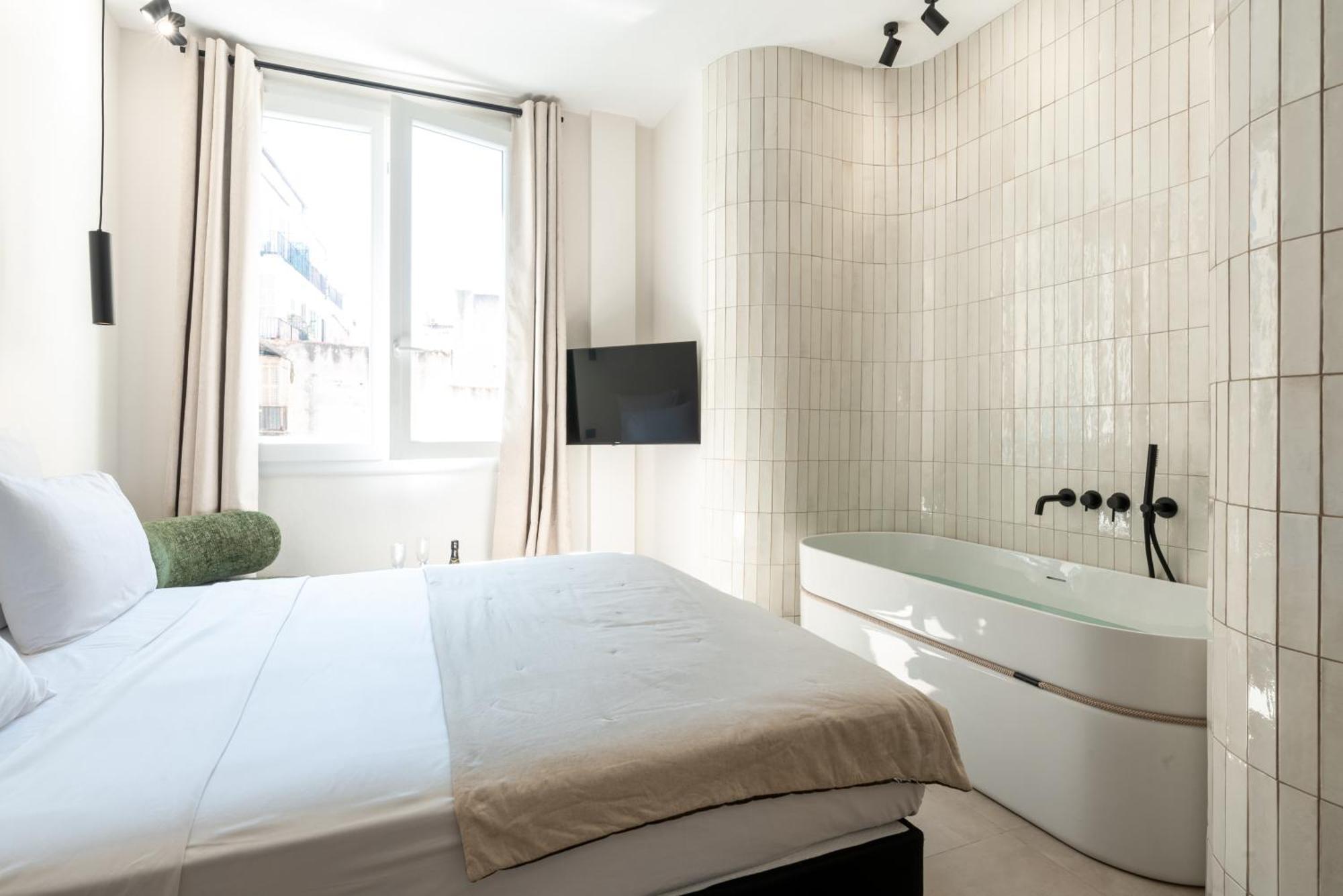 Mouchki Hotel Marseille