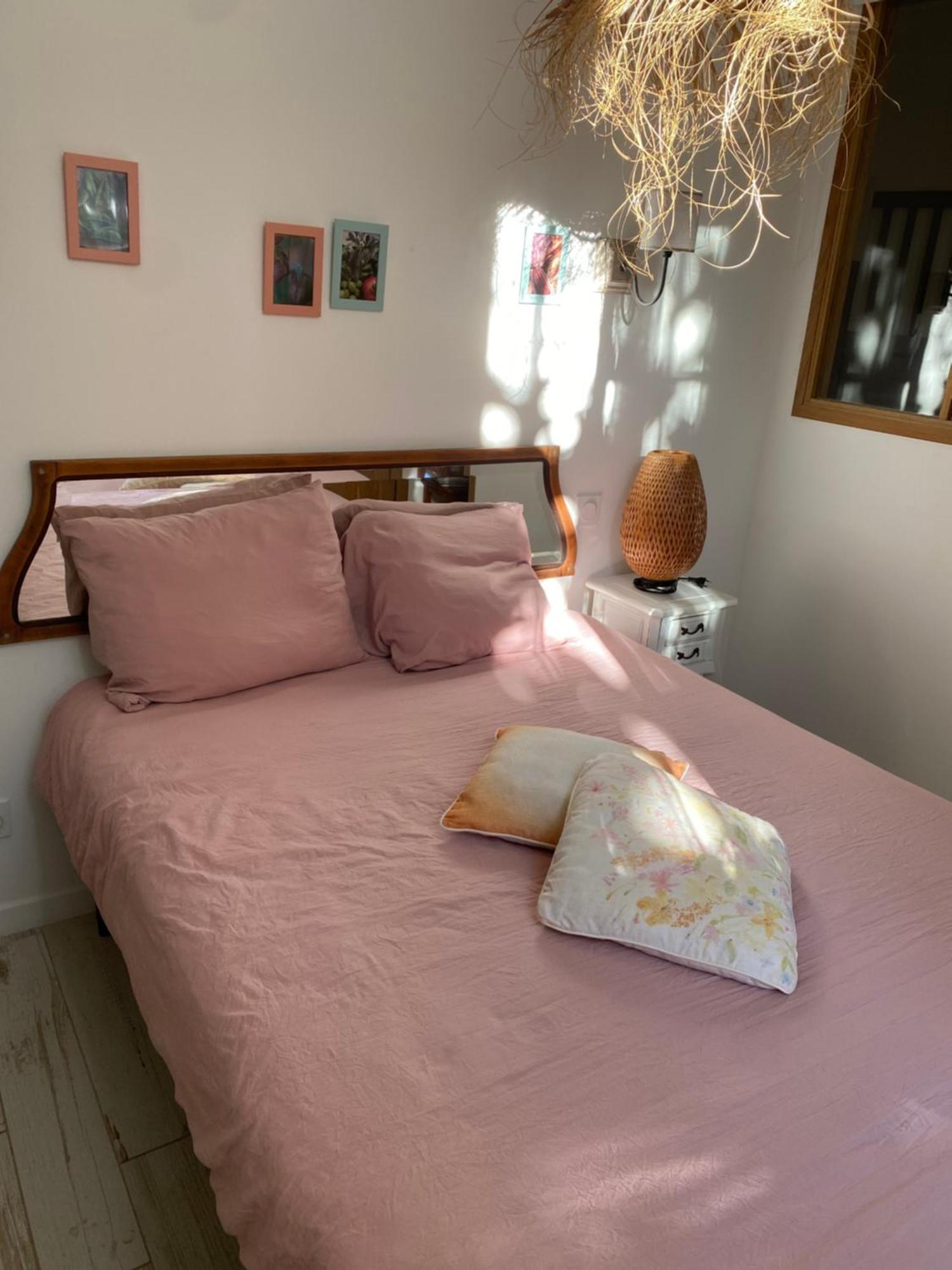 Bnb Jardin Vieux Port Panier Guest house