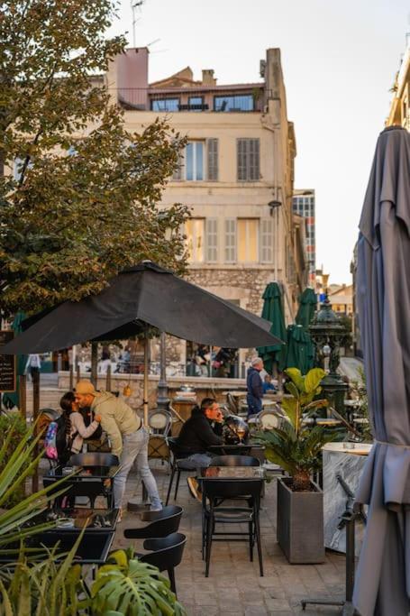 T2 Cosy & Elegant A Castellane Ideal Couple Pro Apartment Marseille
