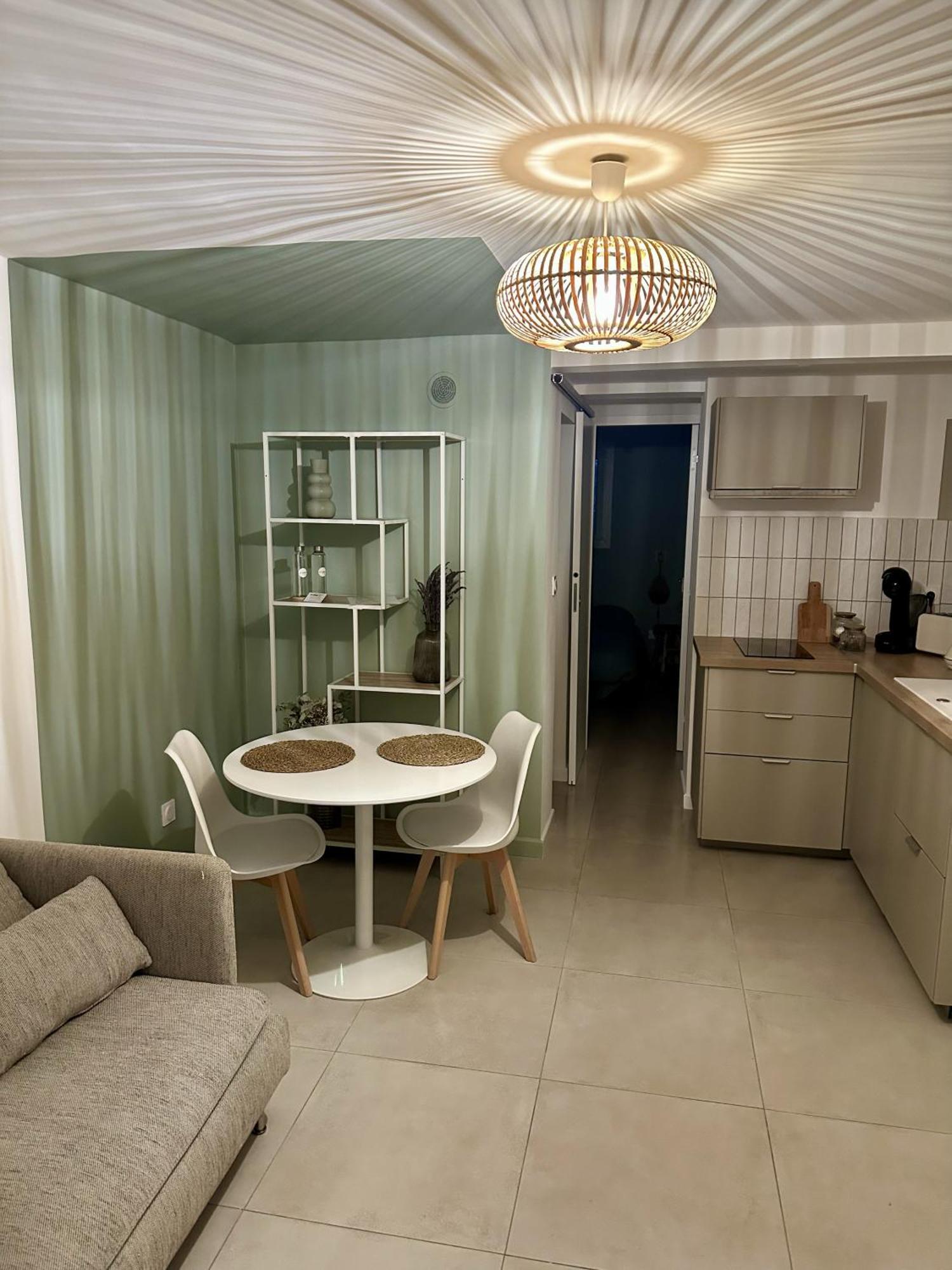 Le Camas Cosy - Rez De Jardin Apartment