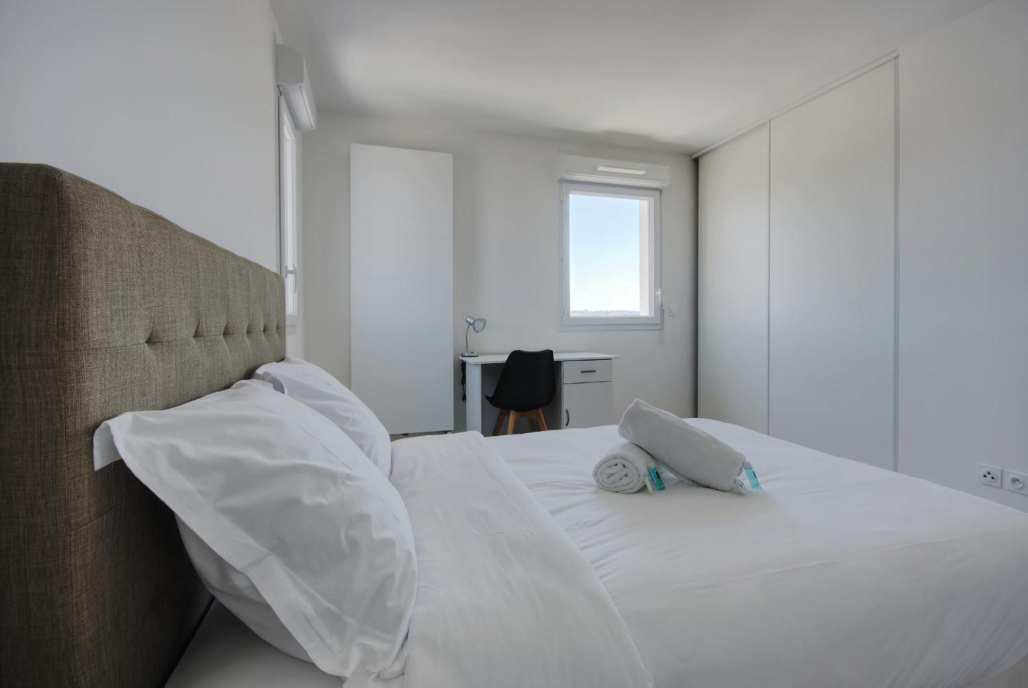 T3 Duplex Avec Parking Et Balcon A Euromed Apartment *
