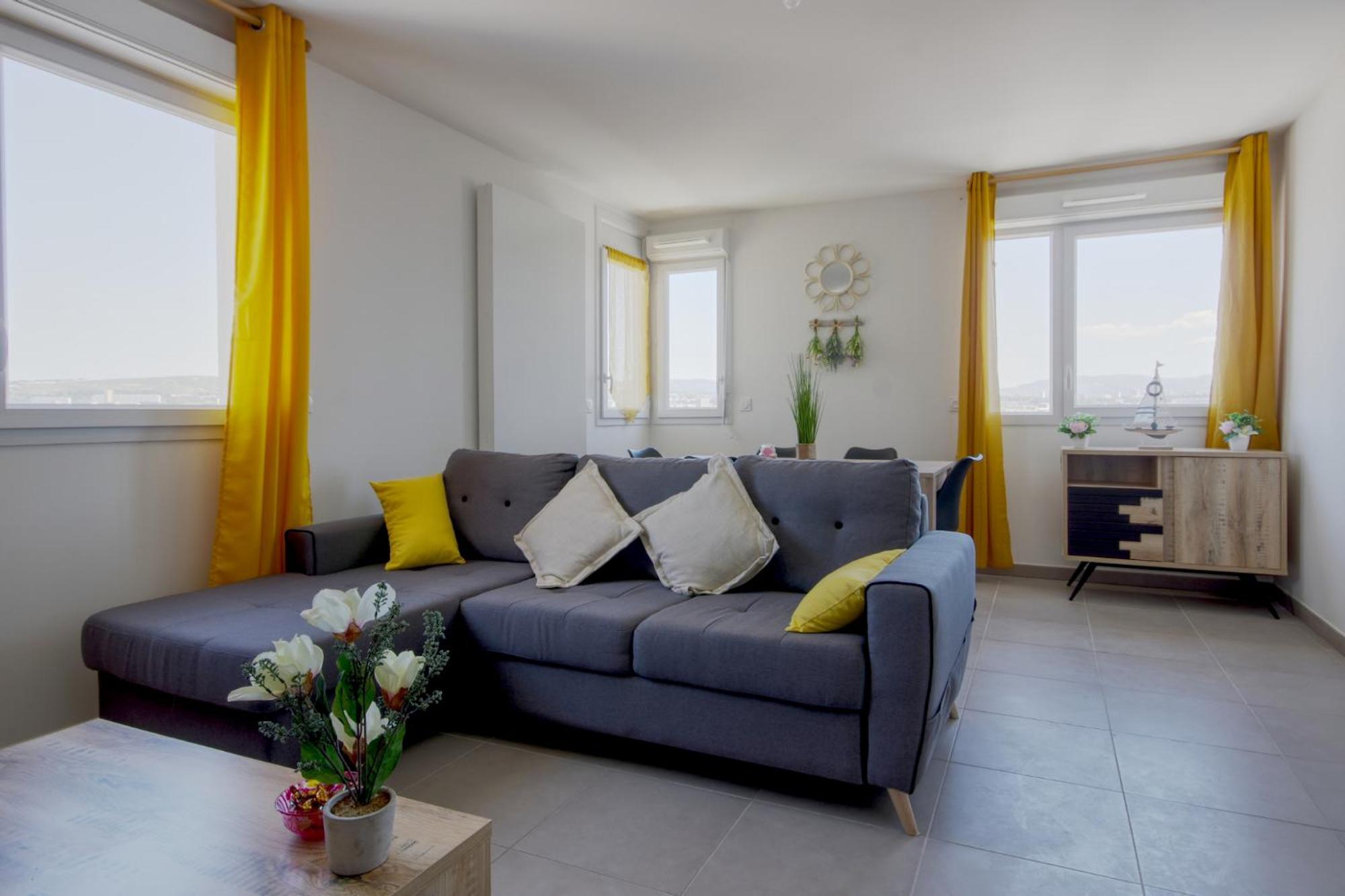 T3 Duplex Avec Parking Et Balcon A Euromed