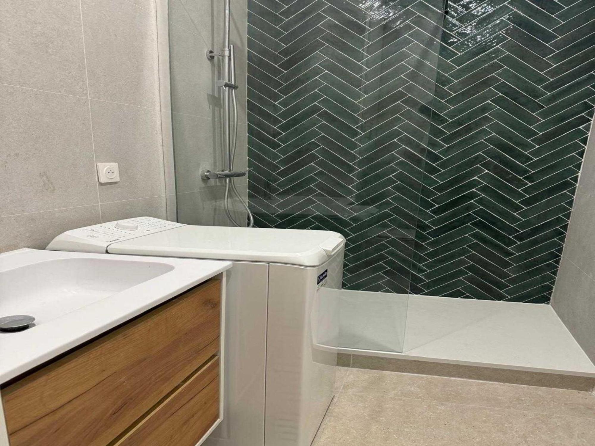 Splendid One Bedroom Apartment Marseille