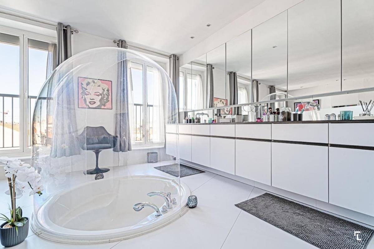 Loft Stern, Carre D'or Marseille, 10 Pers, 3 Chambres, 260 M2, Dernier Etage * Marseille