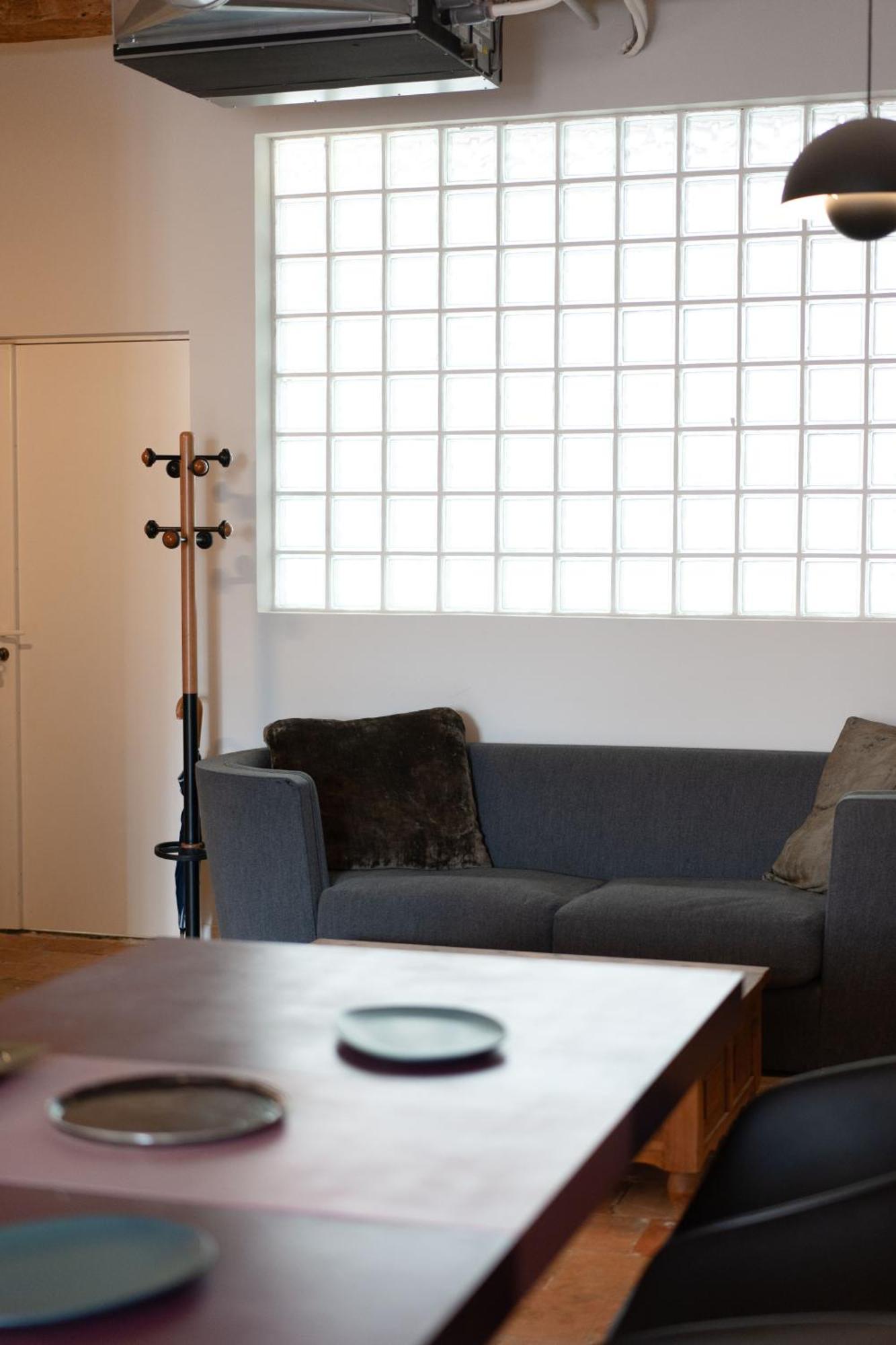 Heart Of Marseille, Loft Atypical & Spacious , Perfect For Couple And Couple With 1 Small Kid, Perfect For 2 Friends Appartement